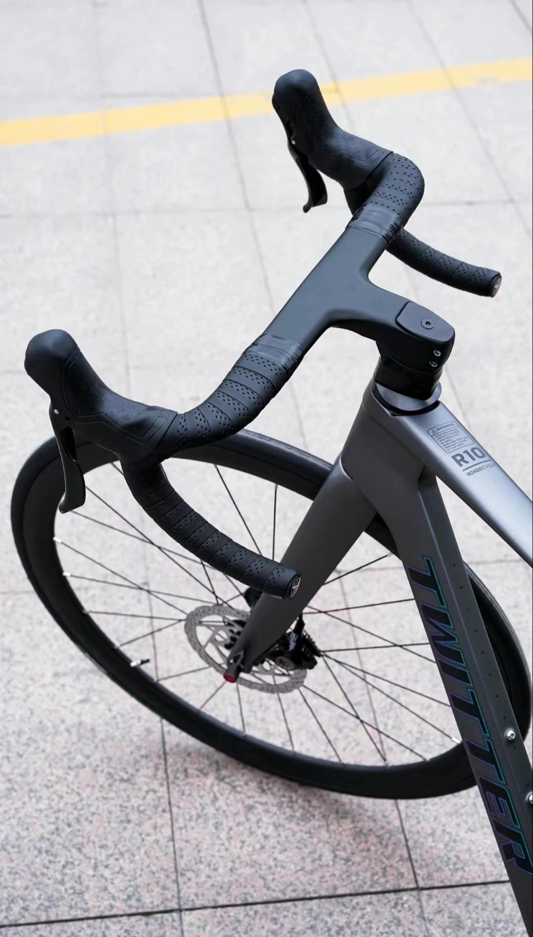 Twitter R10 2024 Upgrade 22speed Carbon Fiber Pure Hydraulic Disc Brake Bicycle Road Bike Front and Rear Thru-axles